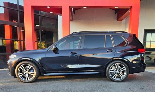 2022 BMW X7 xDrive40i