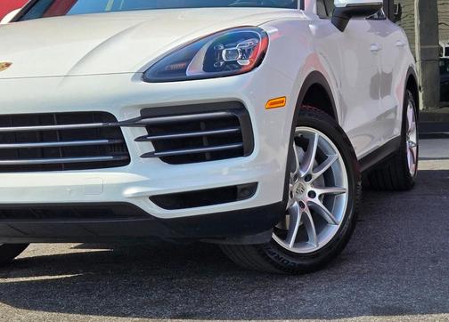 2019 Porsche Cayenne Base