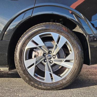 2021 Audi e-tron Premium