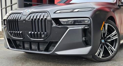 2023 BMW 760 760i xDrive