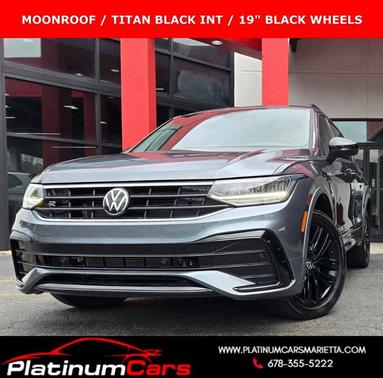 Platinum Gray Metallic 2022 Volkswagen Tiguan 2.0T SE R-Line Black