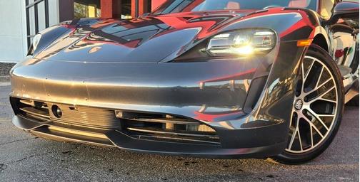 2022 Porsche Taycan Base