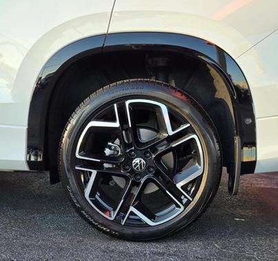 2025 Volkswagen Tiguan 2.0T SEL R-Line