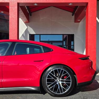 2020 Porsche Taycan 4S