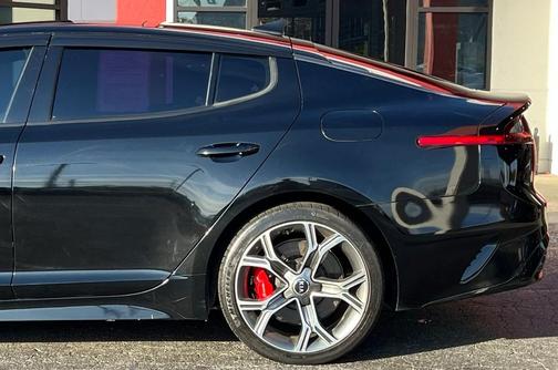2020 Kia Stinger GT2