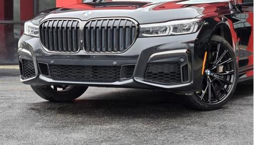 2022 BMW 750 i xDrive