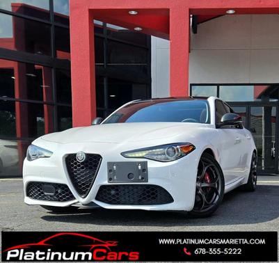 2019 Alfa Romeo Giulia Base