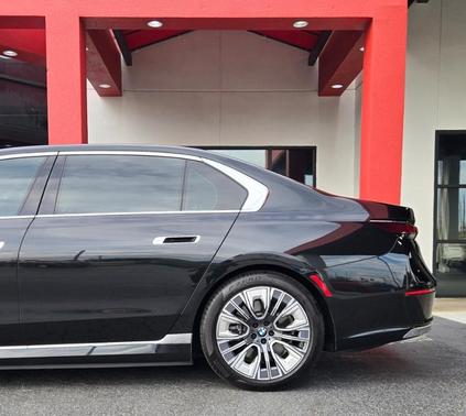 2023 BMW i7 xDrive60