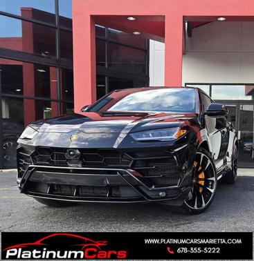 2021 Lamborghini Urus Base