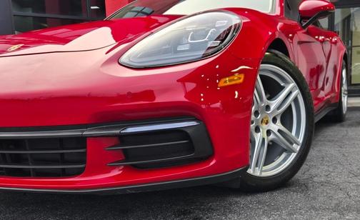 2020 Porsche Panamera Base
