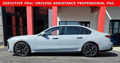 2024 BMW 760 760i xDrive