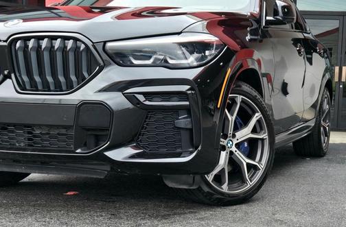 2022 BMW X6 xDrive40i