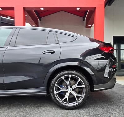 2022 BMW X6 xDrive40i