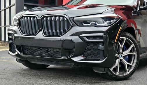 2022 BMW X6 xDrive40i