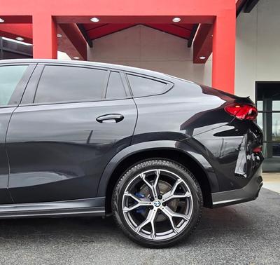 2022 BMW X6 xDrive40i