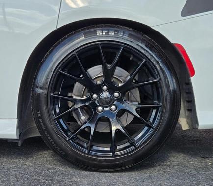 2019 Dodge Charger Scat Pack