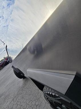 2024 Tesla Cybertruck Base