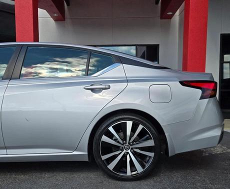 2020 Nissan Altima 2.5 SR