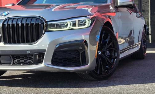 2020 BMW 740 i