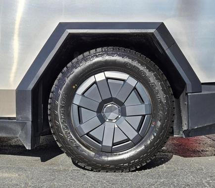 2024 Tesla Cybertruck Base