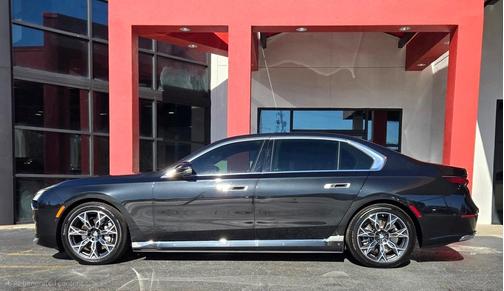 2024 BMW i7 eDrive50