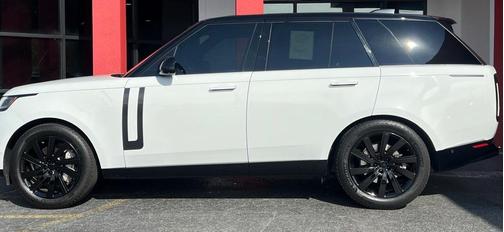 2023 Land Rover Range Rover P400 SE