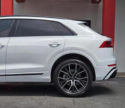 2020 Audi Q8 55 Premium