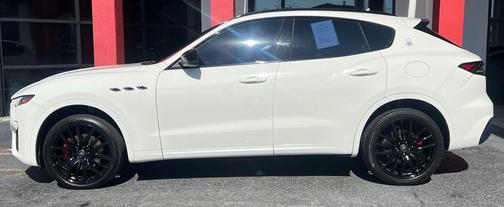 2021 Maserati Levante Base