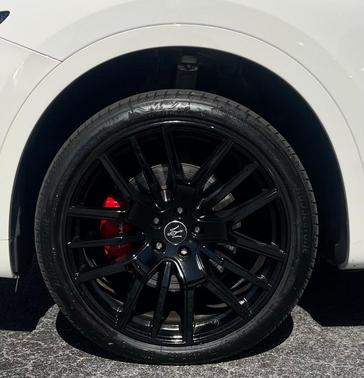 2021 Maserati Levante Base