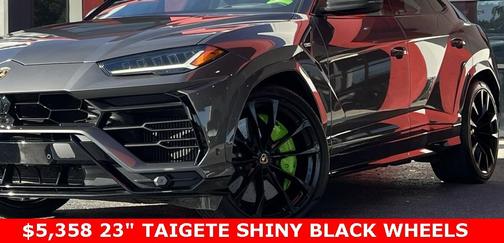 2021 Lamborghini Urus Base