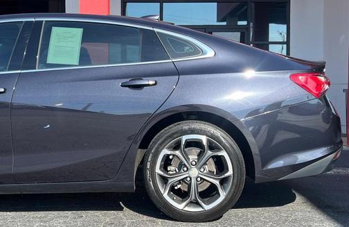 2022 Chevrolet Malibu LT