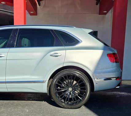 2019 Bentley Bentayga V8