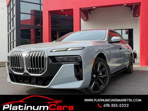 Brooklyn Gray Metallic 2023 BMW 740 i