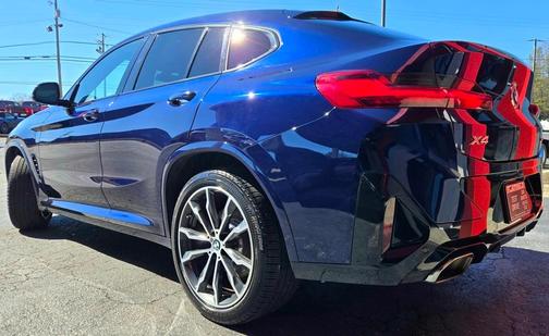 2022 BMW X4 xDrive30i