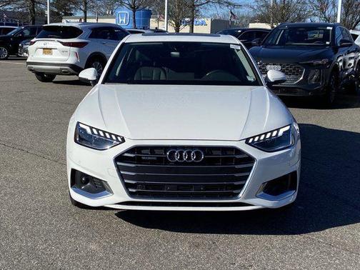 2023 Audi A4 Premium 40 TFSI quattro S tronic
