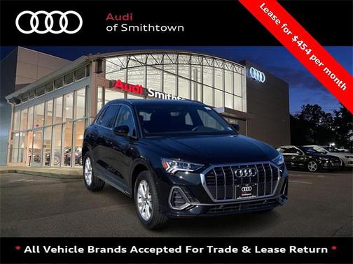 2025 Audi Q3 Premium 45 TFSI S line quattro Tiptronic