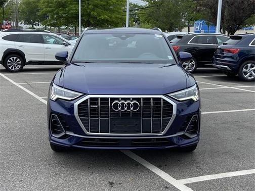 2024 Audi Q3 Premium 45 TFSI S line quattro Tiptronic