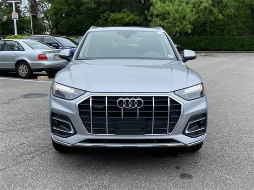 2025 Audi Q5 Premium Plus 40 TFSI quattro S tronic