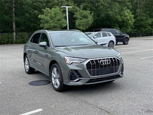 2022 Audi Q3 Premium Plus 45 TFSI S line quattro Tiptronic