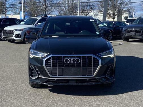 2024 Audi Q3 Premium Plus 45 TFSI S line quattro Tiptronic