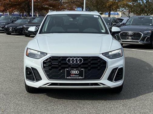 2023 Audi Q5 Premium Plus 45 TFSI S line quattro