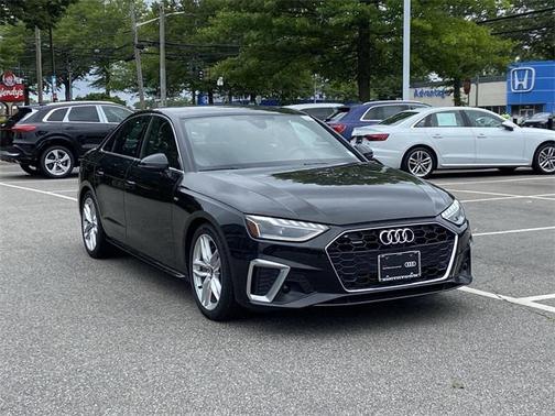2022 Audi A4 Premium Plus 45 TFSI S line quattro S tronic