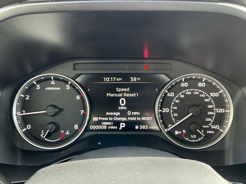 Silver Alloy 2026 Mitsubishi Outlander ES