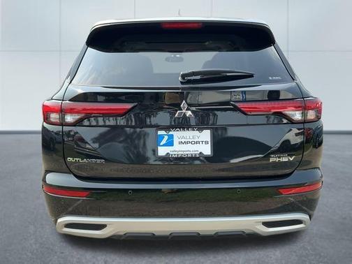 2025 Mitsubishi Outlander PHEV SEL Platinum Edition