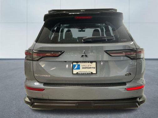 Moonstone 2026 Mitsubishi Outlander Trail Edition