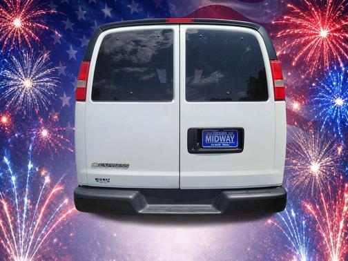 Summit White 2017 Chevrolet Express 2500 LS