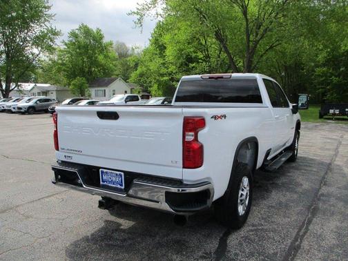 Summit White 2025 Chevrolet Silverado 2500 LT