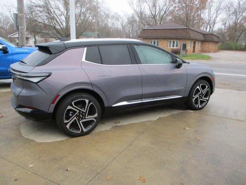 2026 Chevrolet Equinox EV LT 2
