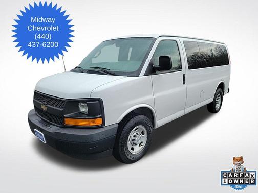Summit White 2017 Chevrolet Express 2500 LS