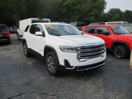 2023 GMC Acadia SLE